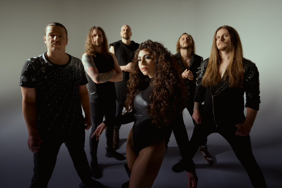 Finská mašina Battle Beast neztrácí páru a na Metalfest veze novou krev