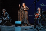 Zpěvačka Estrella Morente při koncertě na festivalu Struny podzimu