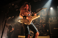 Adrenalinová smršť se valí na Prahu: Airbourne ohlašují srpnový koncert a tasí zbrusu nový klip